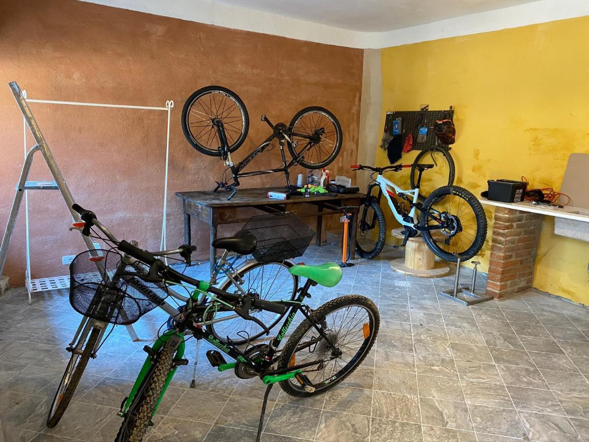 Saliceto Cascina Boschetto Bed & Breakfast エクステリア 写真